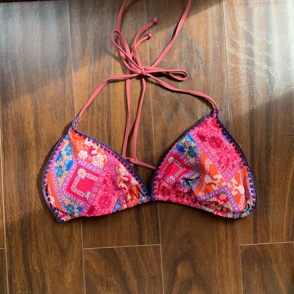 Bikini top